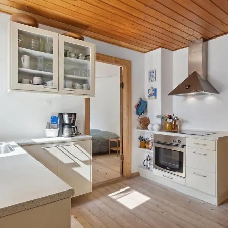 Holiday home Cordelia - 1km From The Sea In Nw Jutland By Interhome Skagen
